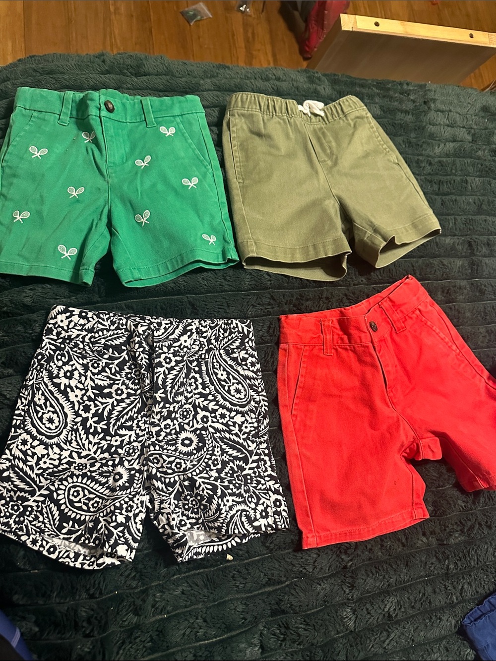 Kids Janie and Jack shorts 4 of them